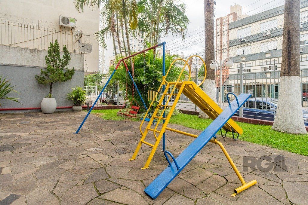 Apartamento 94m², 2 dormitórios, 1 vaga no bairro Santana