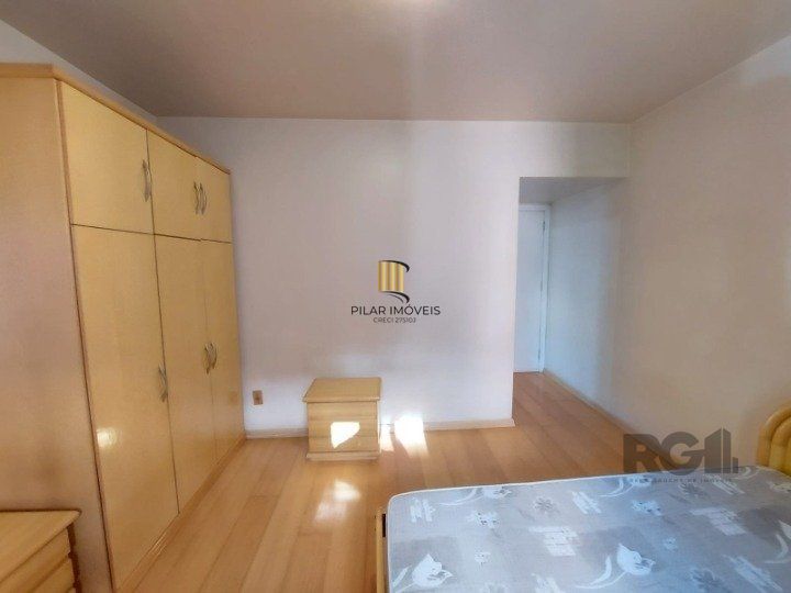 Apartamento com 2 quartos com suite e  1 vaga na Felix da Cunha em Porto Alegre