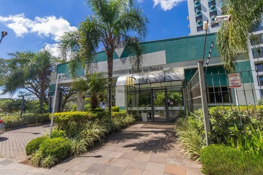 Apartamento com 3 dormitórios no bairro Jardim Carvalho