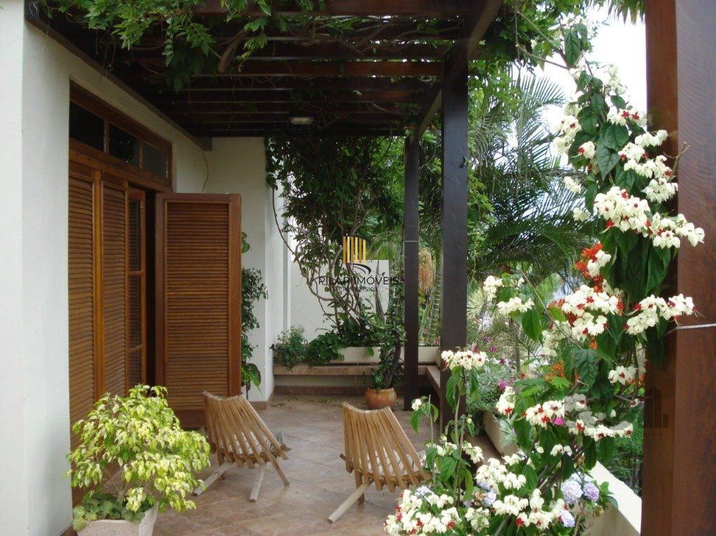 Casa 3 dormitórios no bairro Ipanema