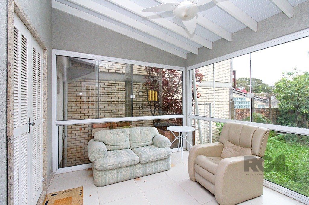 Casa 3 dormitórios no bairro Teresópolis