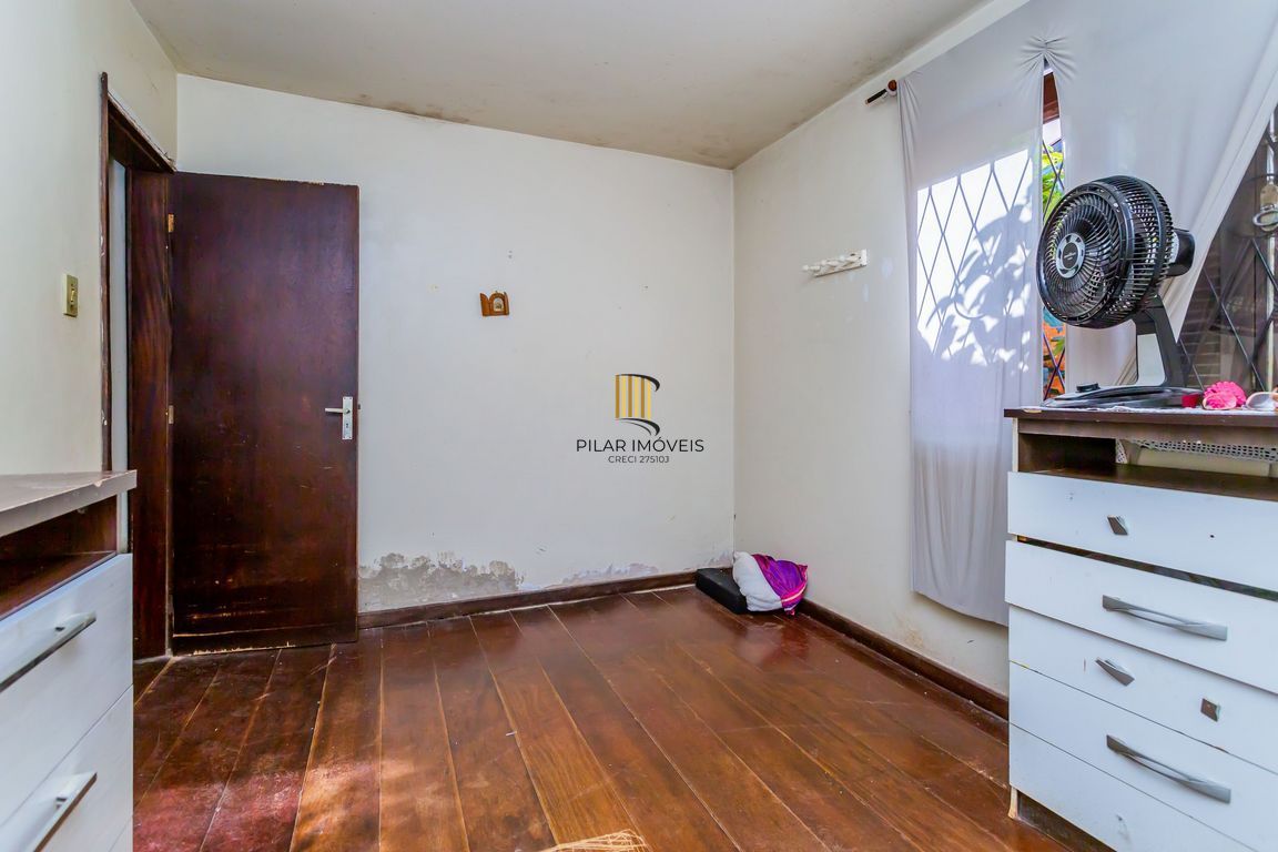Casa de 3 dormitórios  no Bairro Vila Jardim - Porto Alegre