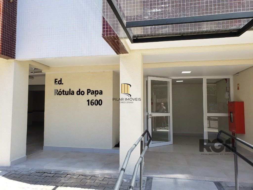 Apartamento 2 dormitórios no bairro Menino Deus