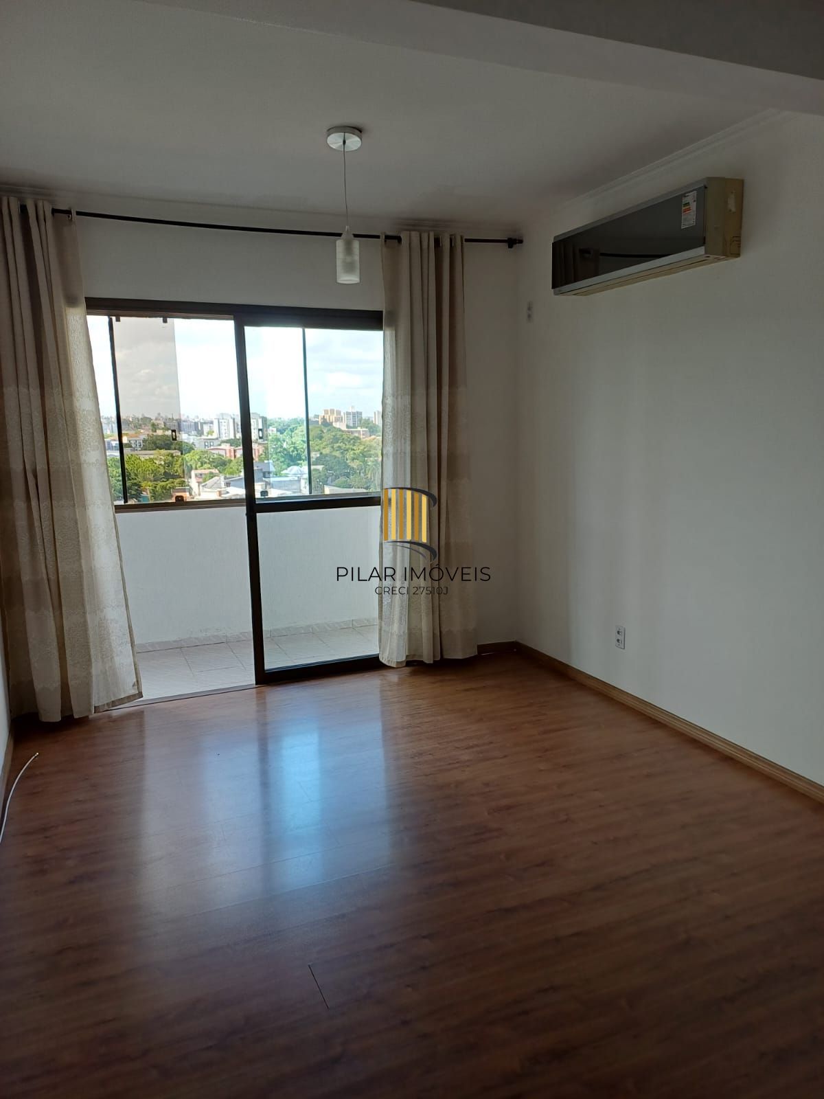 Cobertura 3 dormitórios no bairro Nonoai