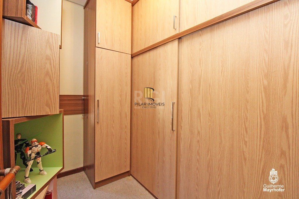 Cobertura para Venda - 230m², 3 dormitórios, sendo 2 suites, 2 vagas - Auxiliadora