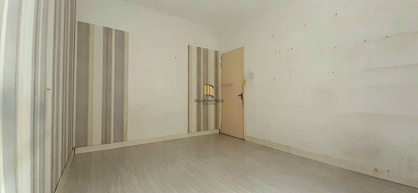 Apartamento de 2 dormitórios à venda no Bairro Menino Deus, Porto Alegre