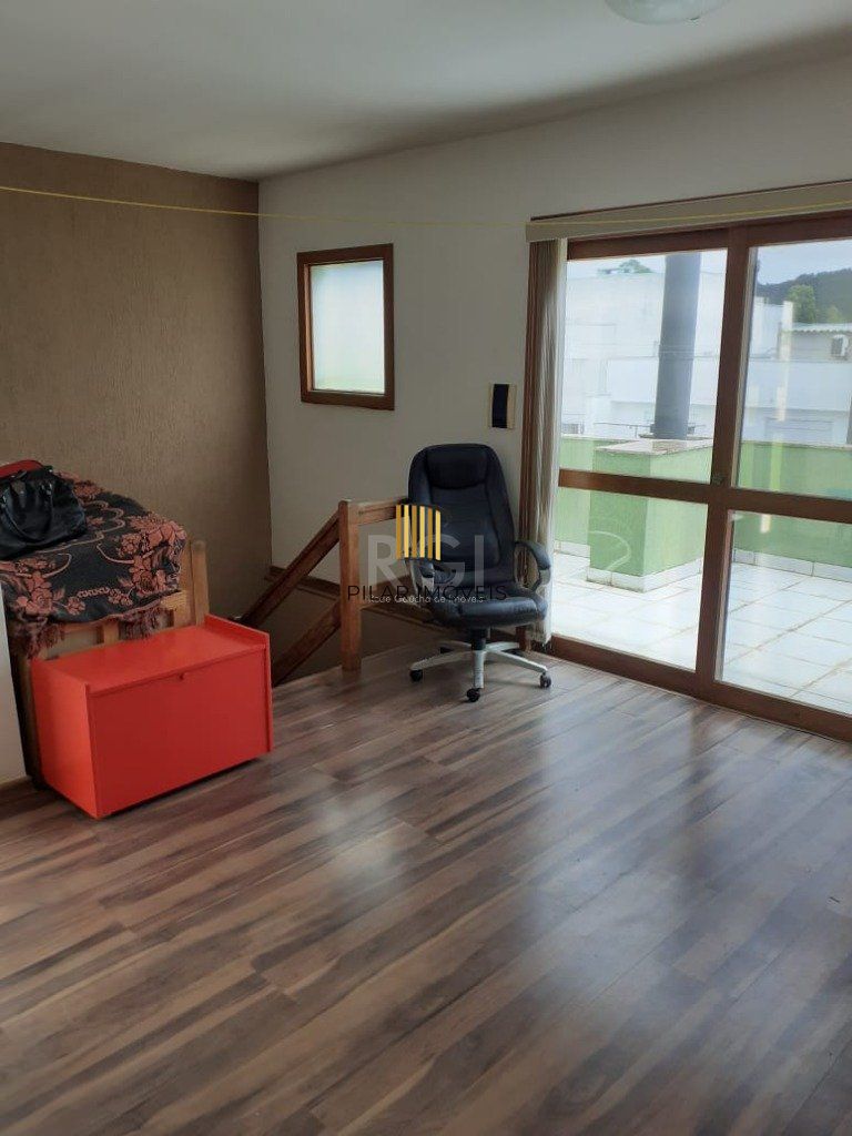 Casa para Venda - 148.53m², 4 dormitórios, sendo 1 suites, 2 vagas - Hípica