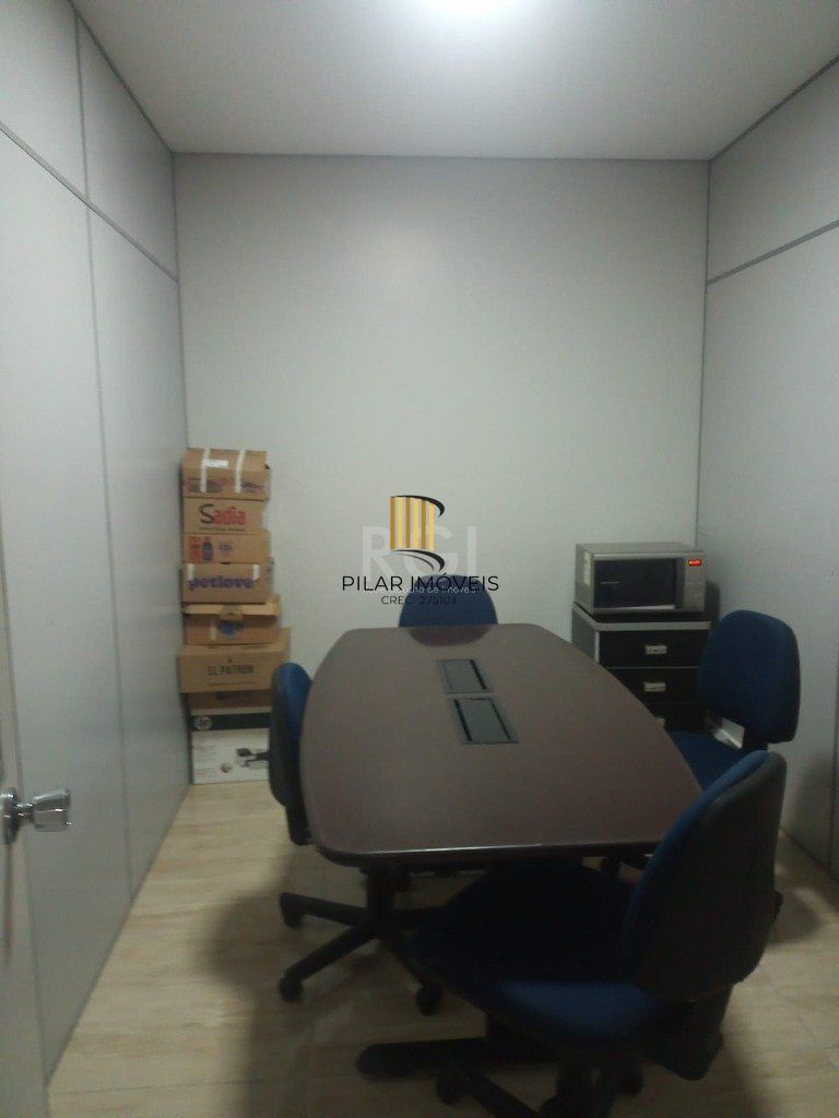 Conjunto/Sala para Venda - 79.96m², 0 dormitórios, Teresópolis
