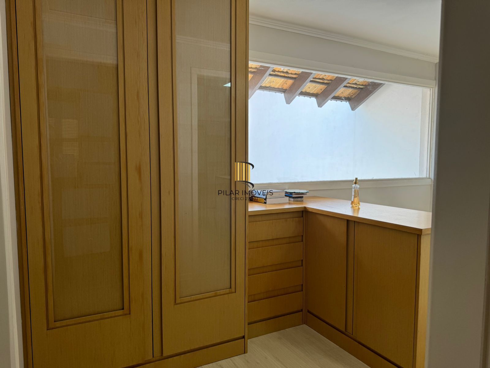 Casa em Condomínio Fechado, bairro Cavalhada