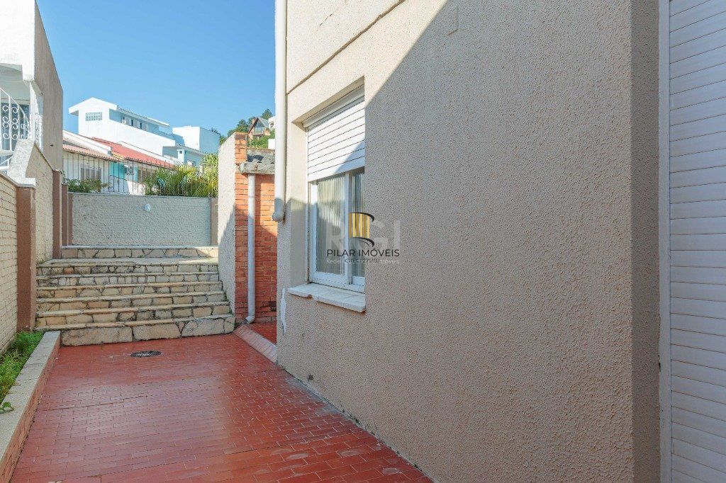 Casa a venda com 400m², bairro, Teresópolis