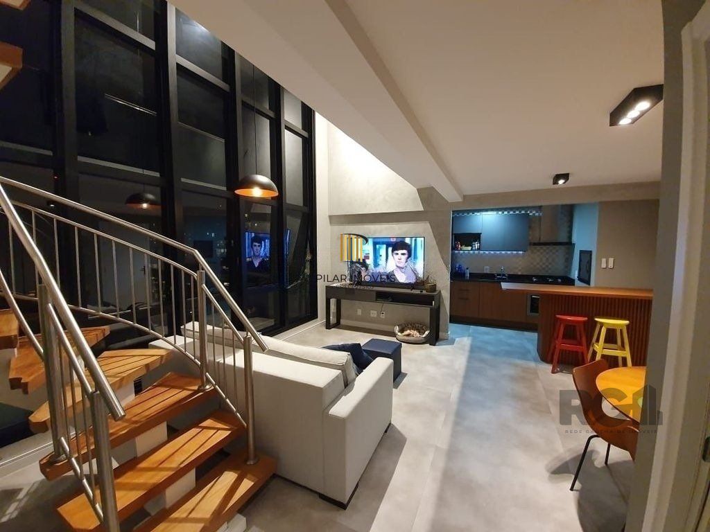 Excelente apartamento Duplex de 74m² com 01 suíte e 2 vagas.