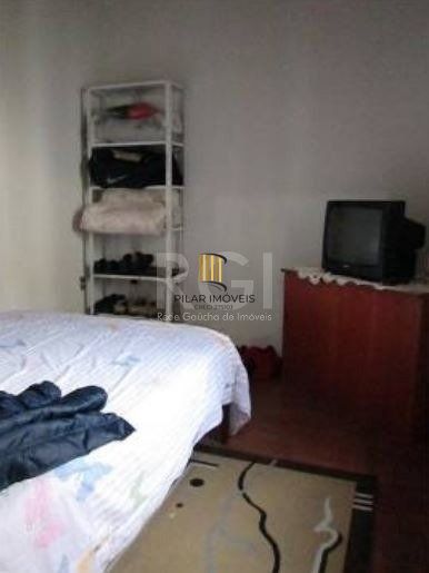 Casa para Venda - 80m², 3 dormitórios, sendo 1 suites, 2 vagas - Teresópolis