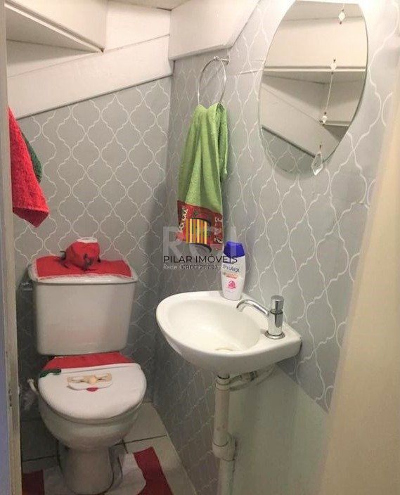 Casa Condominio para Venda - 95m², 3 dormitórios, sendo 1 suites, 1 vaga - Humaitá