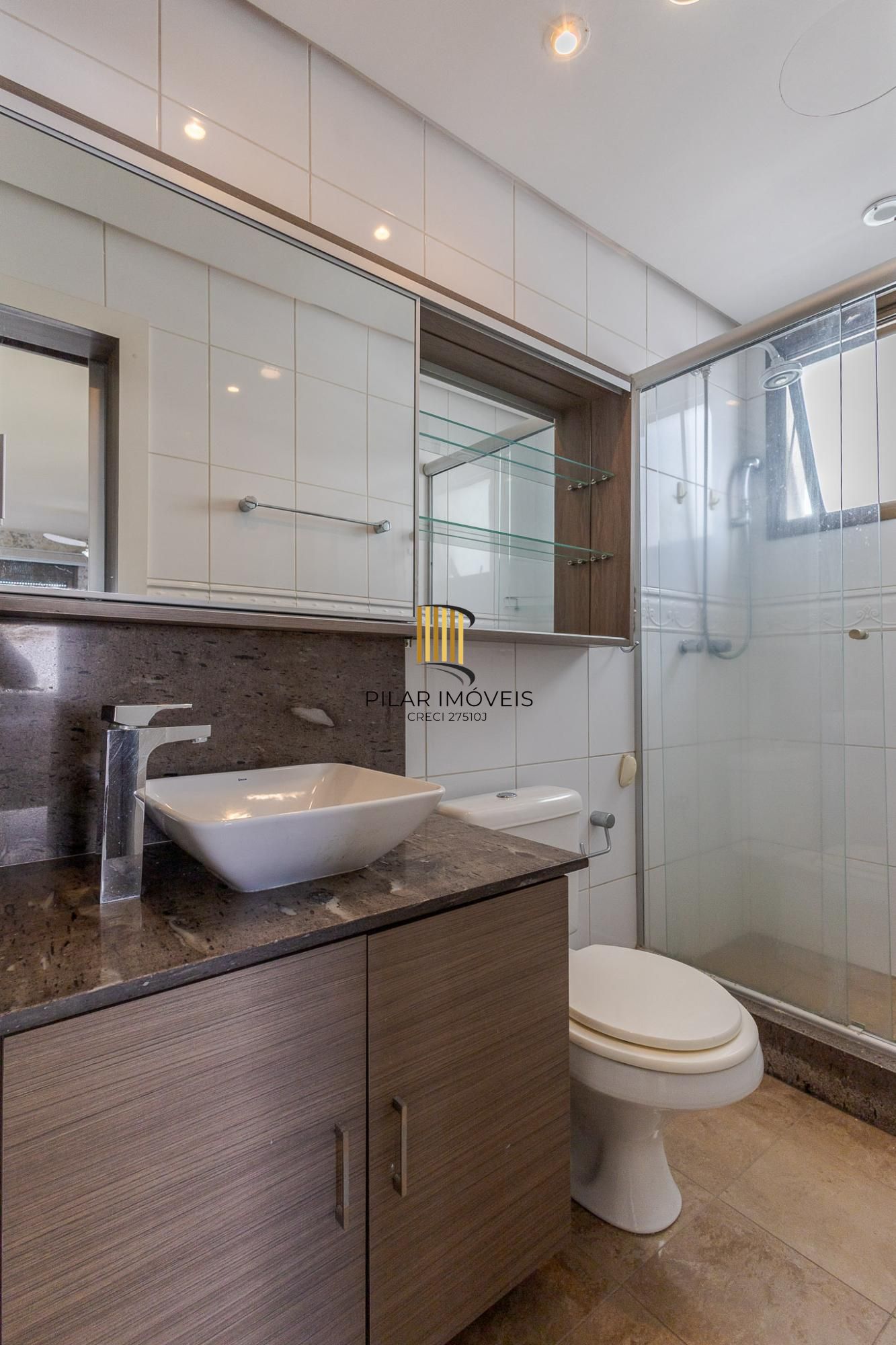 **Apartamento Mobiliado à Venda no bairro Bela Vista em Porto Alegre, RS**