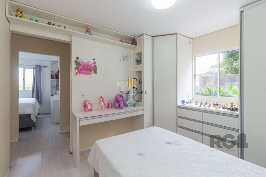 Casa 4 dormitórios no bairro Santa Tereza