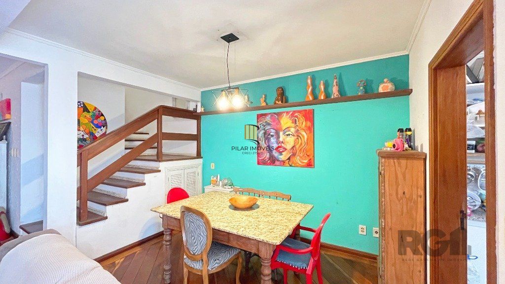 Casa para Venda - 176m², 3 dormitórios, sendo 1 suites, 4 vagas - Jardim Isabel