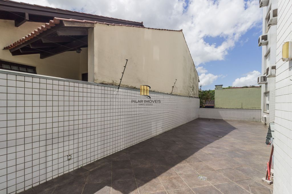 Apartamento de 3 dormitórios no bairro Jardim Itu Sabará - Porto Alegre