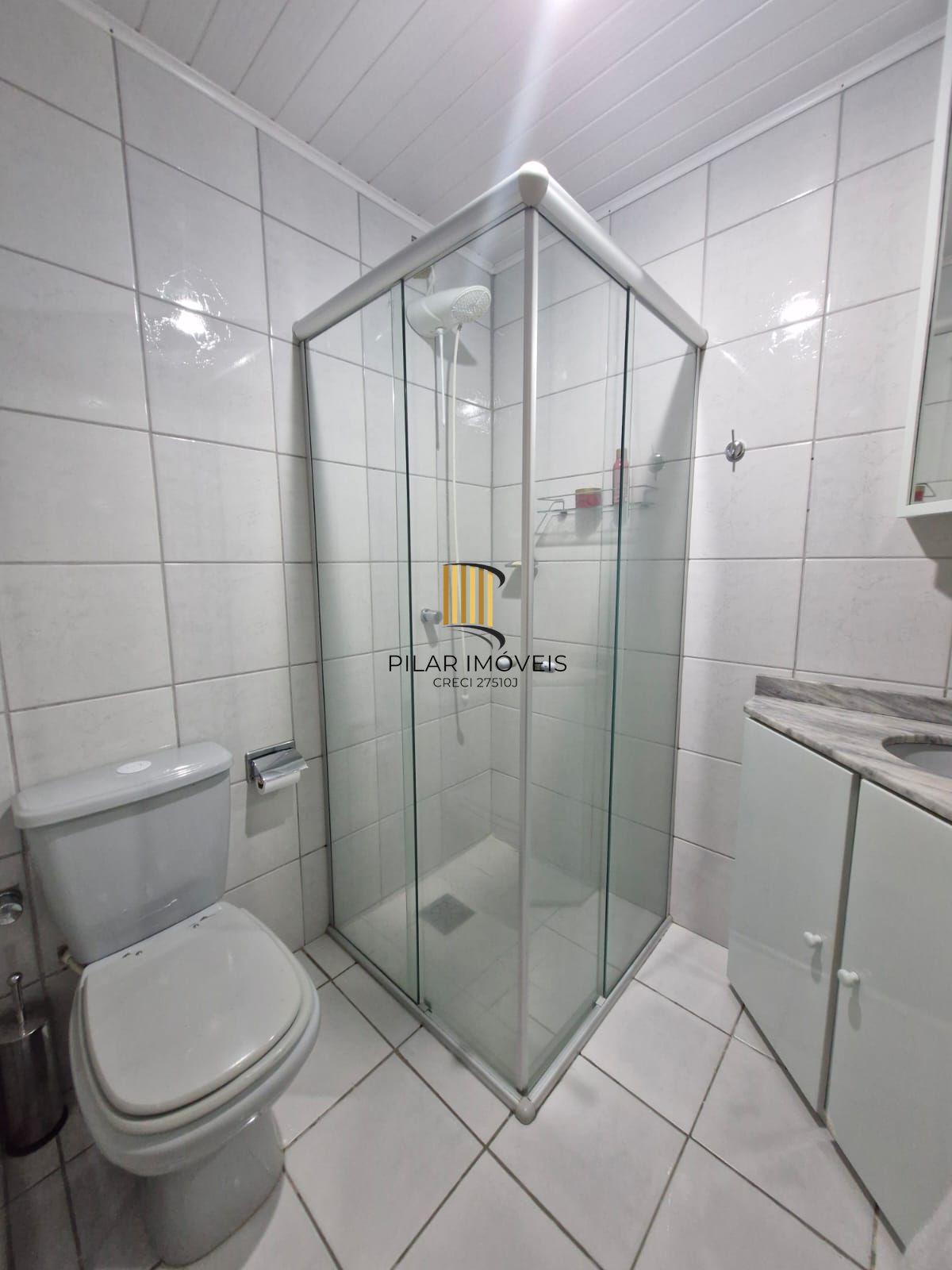 Apartamento 1 dormitório com 1 vaga rotativa