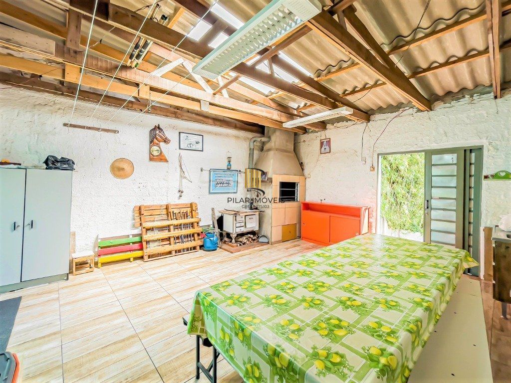 Casa para Venda - 272.24m², 3 dormitórios, sendo 1 suites, 4 vagas - Vila Jardim