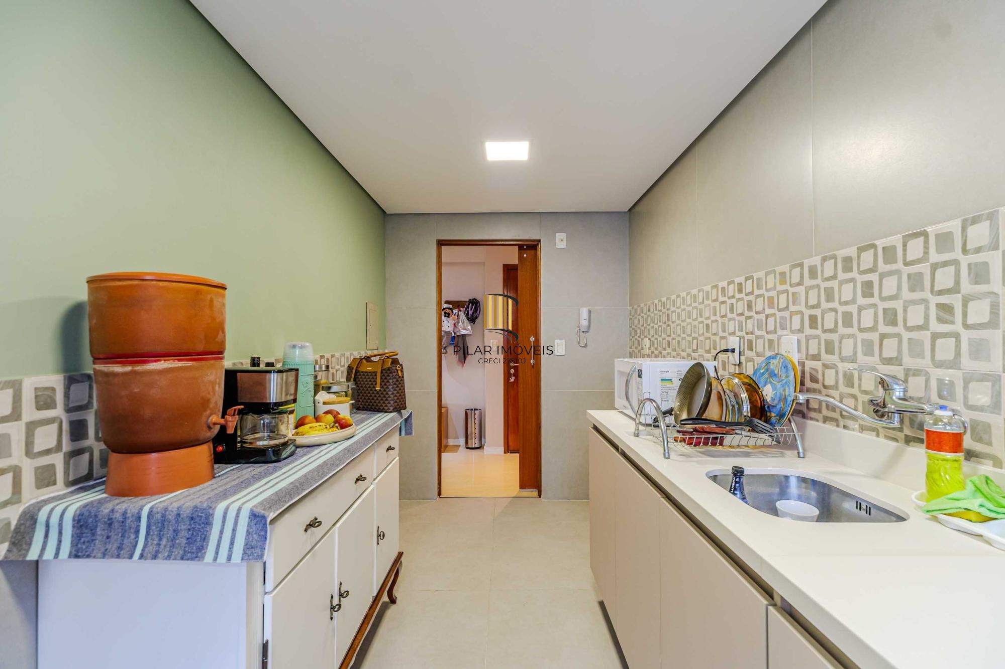 Apartamento 2 dormitórios no bairro Tristeza