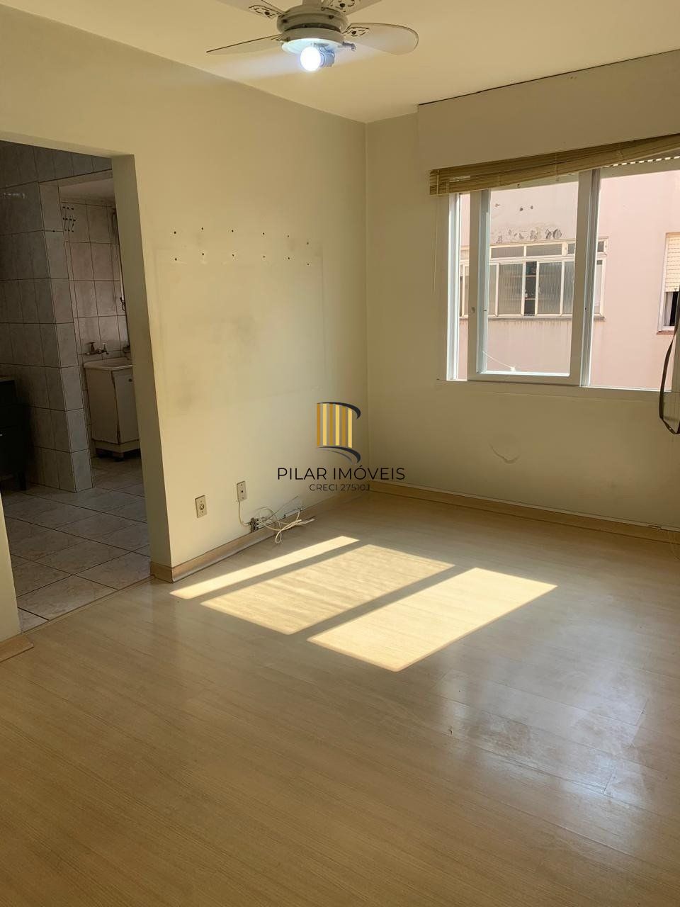 Apartamento de 2 dormitórios á venda no Bairro Passo Da Areia, Porto Alegre. - Pilar Imóveis