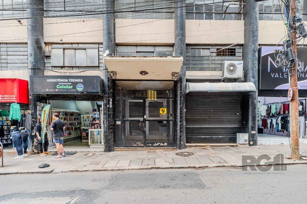 Apartamento de 89m², 2 dormitórios no Centro Histórico. 