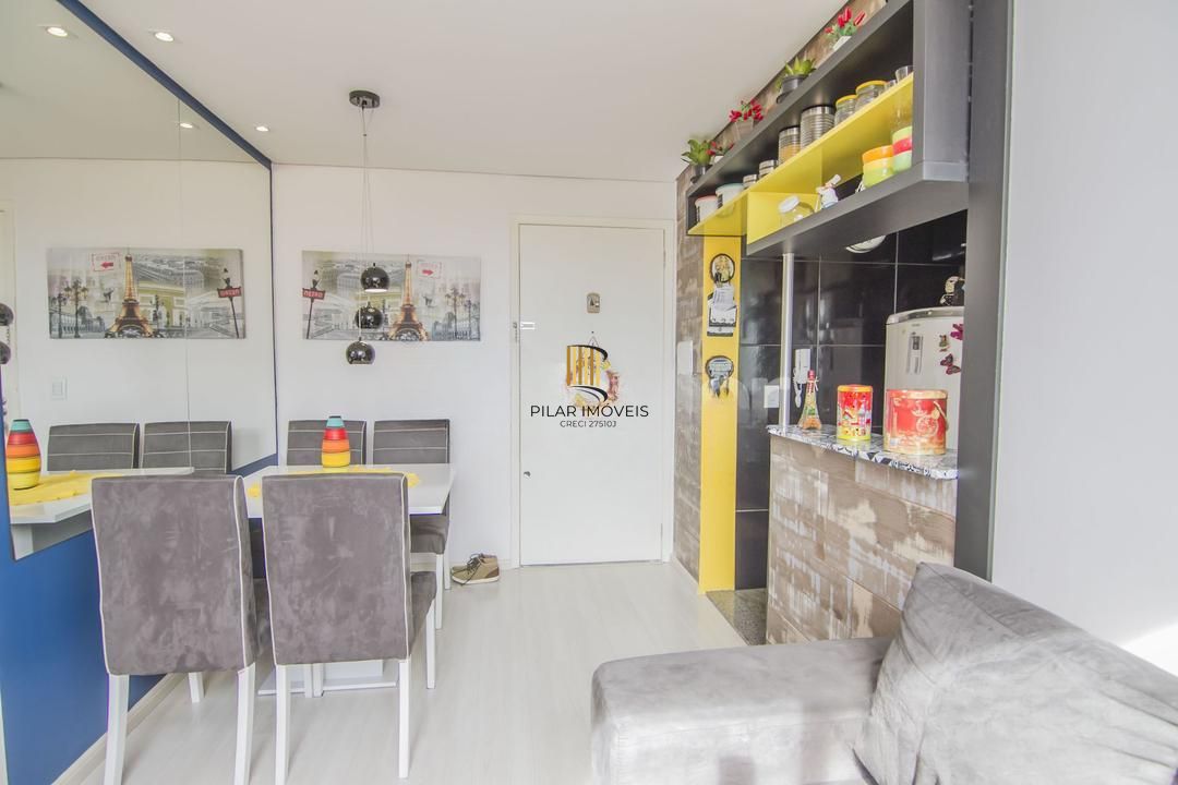 Apartamento 2 dormitórios à venda no Bairro Partenon - Porto Alegre