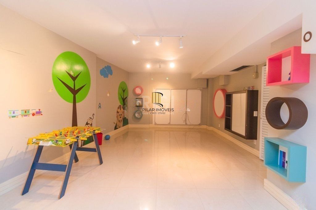 Cobertura para Venda - 626m², 6 dormitórios, sendo 6 suites, 7 vagas - Rio Branco