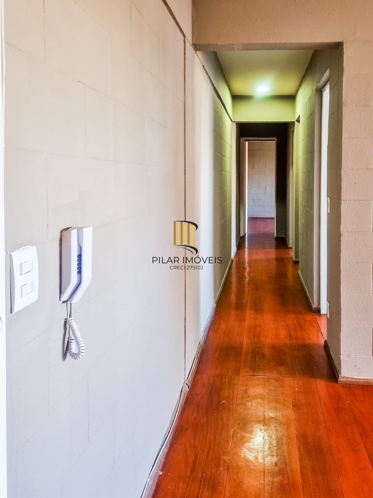 Apartamento 2 dormitórios no bairro Bom Fim
