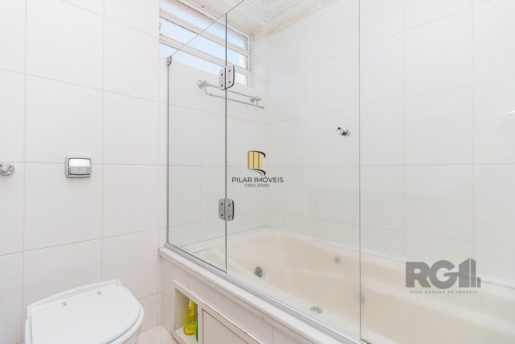 Excelente apartamento de 70,80m² com 2 dormitórios e churrasqueira. 