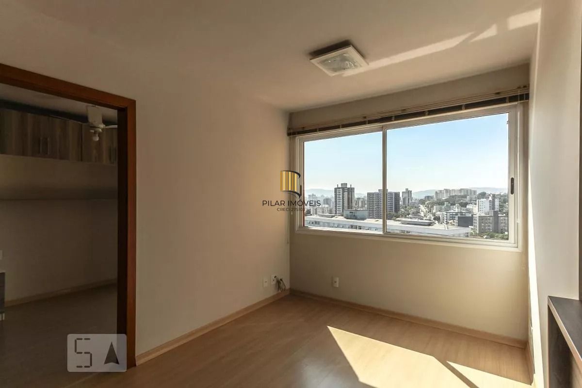 Apartamento de  01 dormitorio com vaga de garagem na Azenha - Porto alegre.