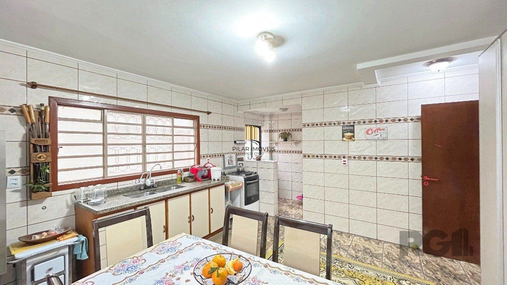 Casa 3 dormitórios no bairro Santa Tereza