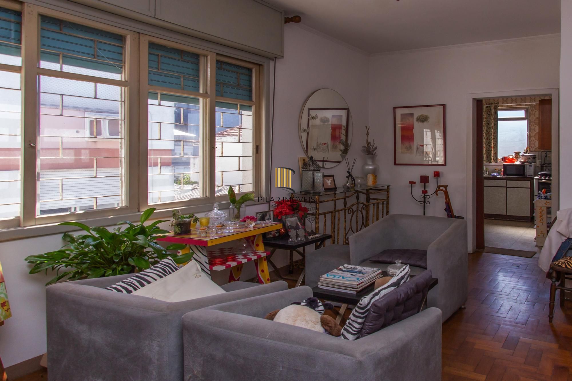 Apartamento Garden com 2 quartos e 94m² à venda em Rio Branco, Porto Alegre.