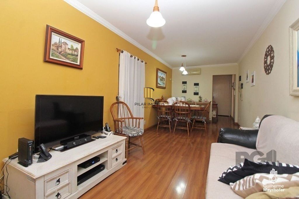 Apartamento de 3 dormitórios no bairro Bom Jesus