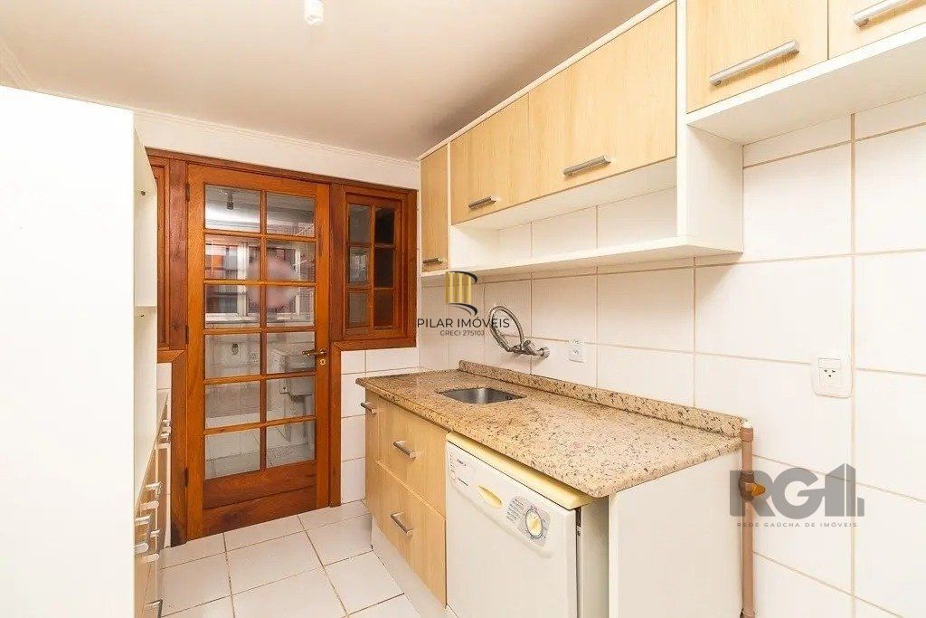 Apartamento de 2 dormitórios no bairro Bom Jesus