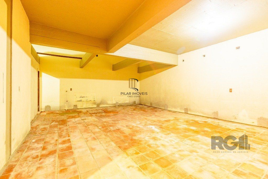 Casa 3 dormitórios no bairro Nonoai