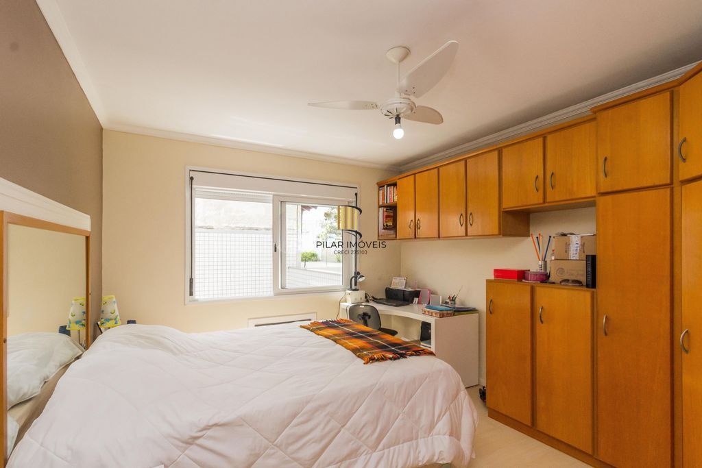 Apartamento de 3 dormitórios no bairro Jardim Itu Sabará - Porto Alegre
