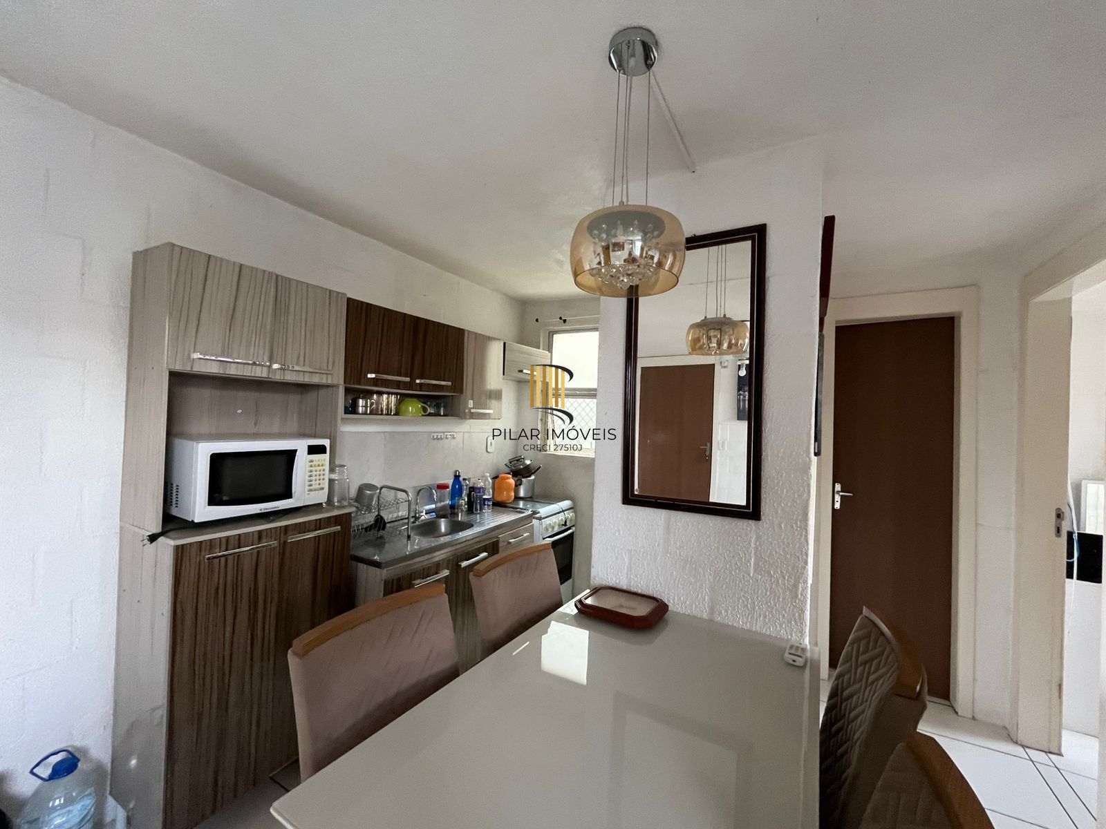 Apartamento 02 dormitórios com vaga