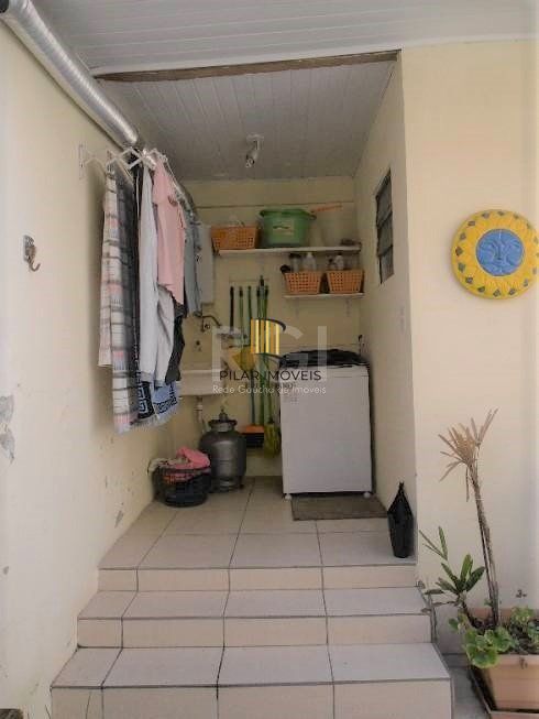 Casa para Venda - 159m², 3 dormitórios, 3 vagas - Menino Deus