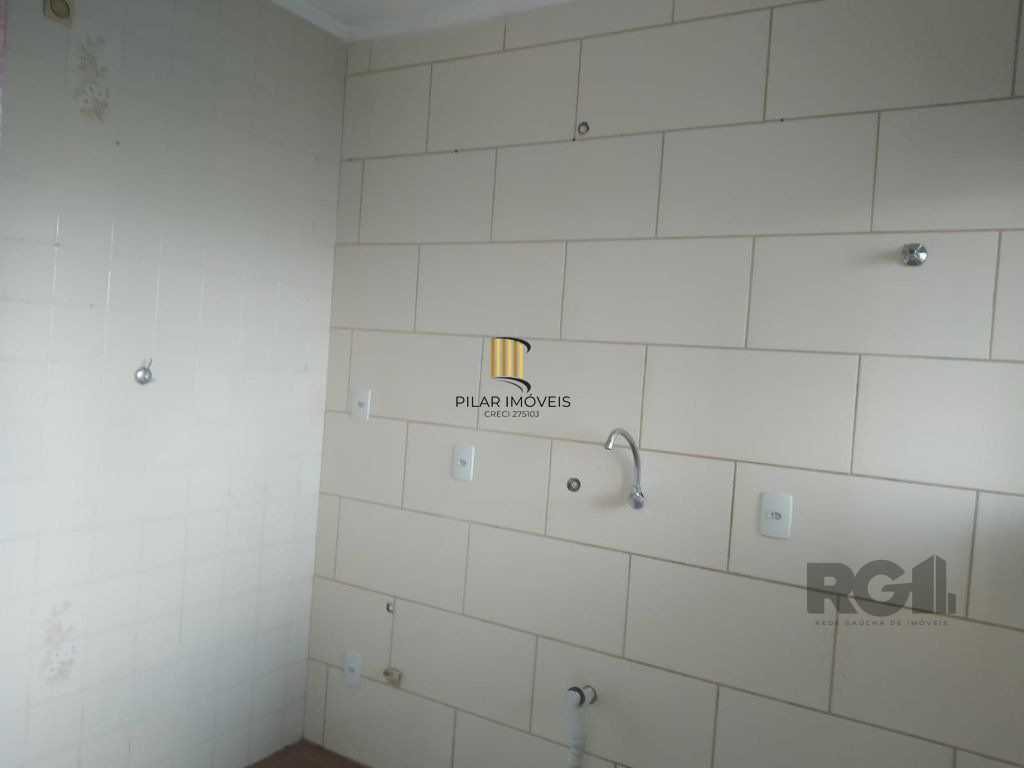Excelente DUPLEX de 90m² com 2 dormitórios e 2 vagas.