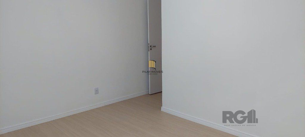 Casa com 3 dormitórios no bairro Sarandi