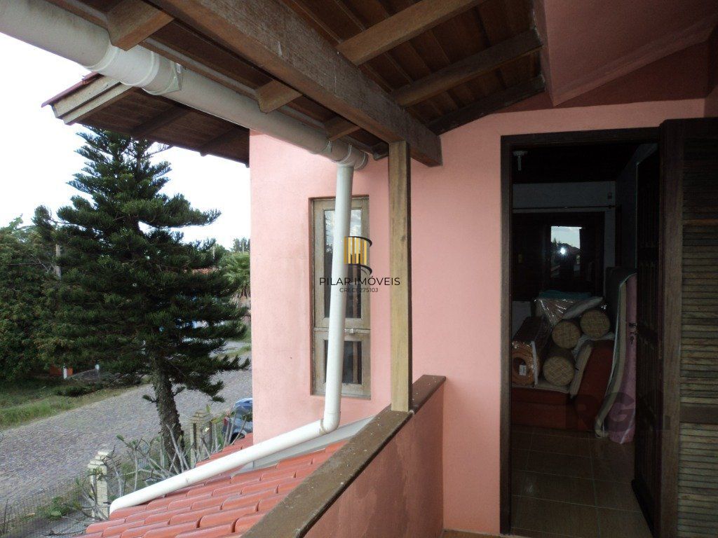 Casa 4 dormitórios no bairro Remanso