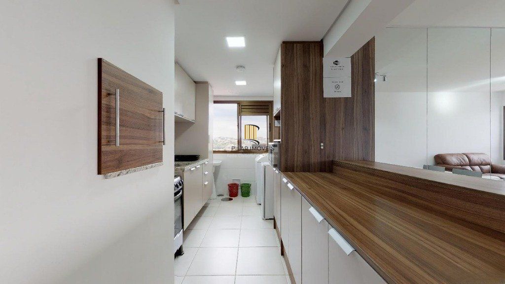 EXCELENTE APARTAMENTO COM 2 DORMITÓRIOS E 2 VAGAS DE GARAGEM