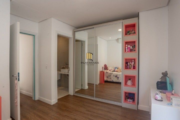 Casa 3 dormitórios no bairro Jardim Isabel