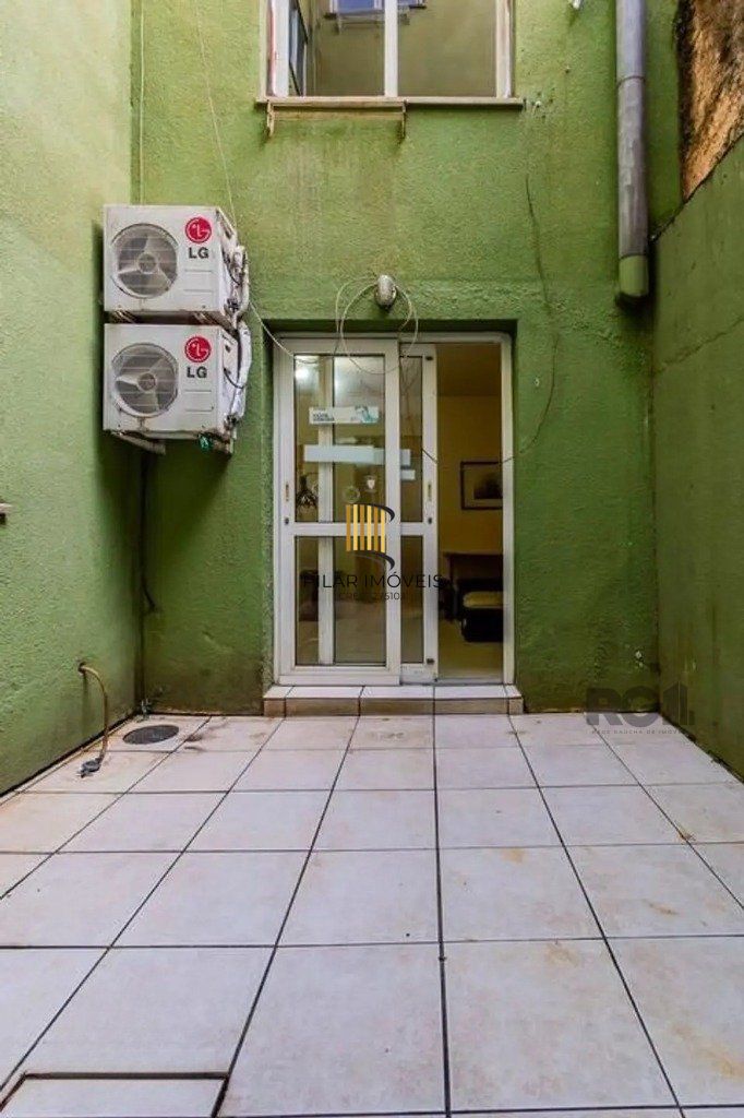 Apartamento térreo com garden na Lucas de Oliveira bairro Petrópolis