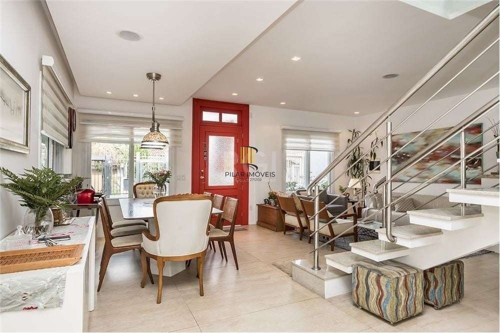 Casa de 317m², bairro jardim Lindoia
