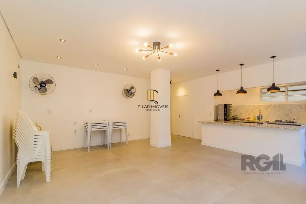 Apartamento 1 dorm à venda Rua Capitão Arisoly Vargas, Glória - Porto Alegr