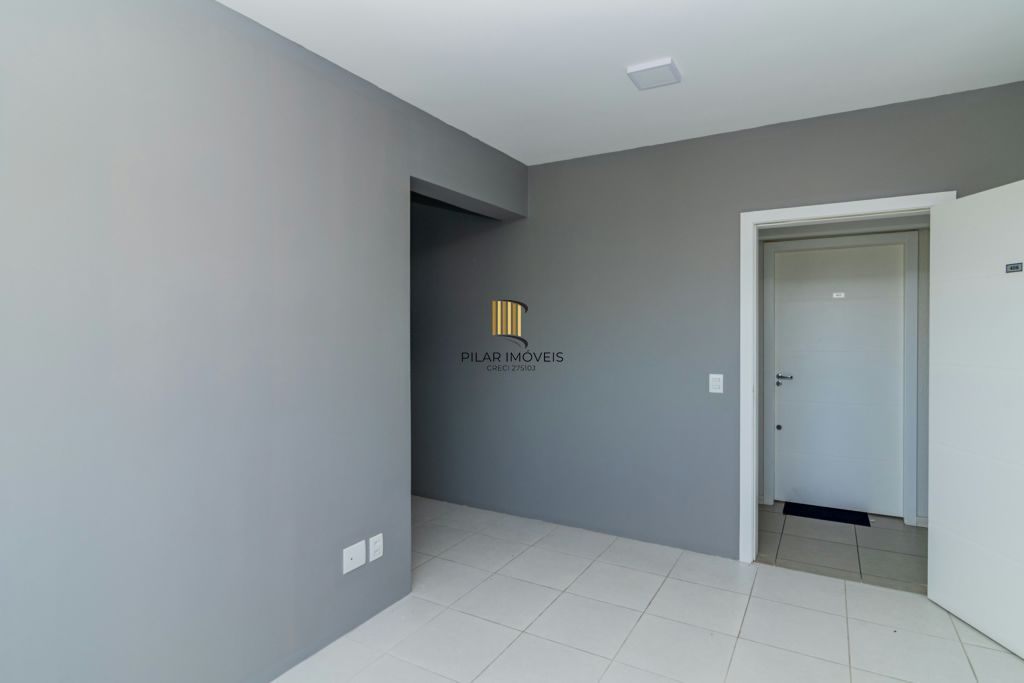 Apartamento de 1 dormitório à venda no Bairro Santo Antônio - Porto Alegre