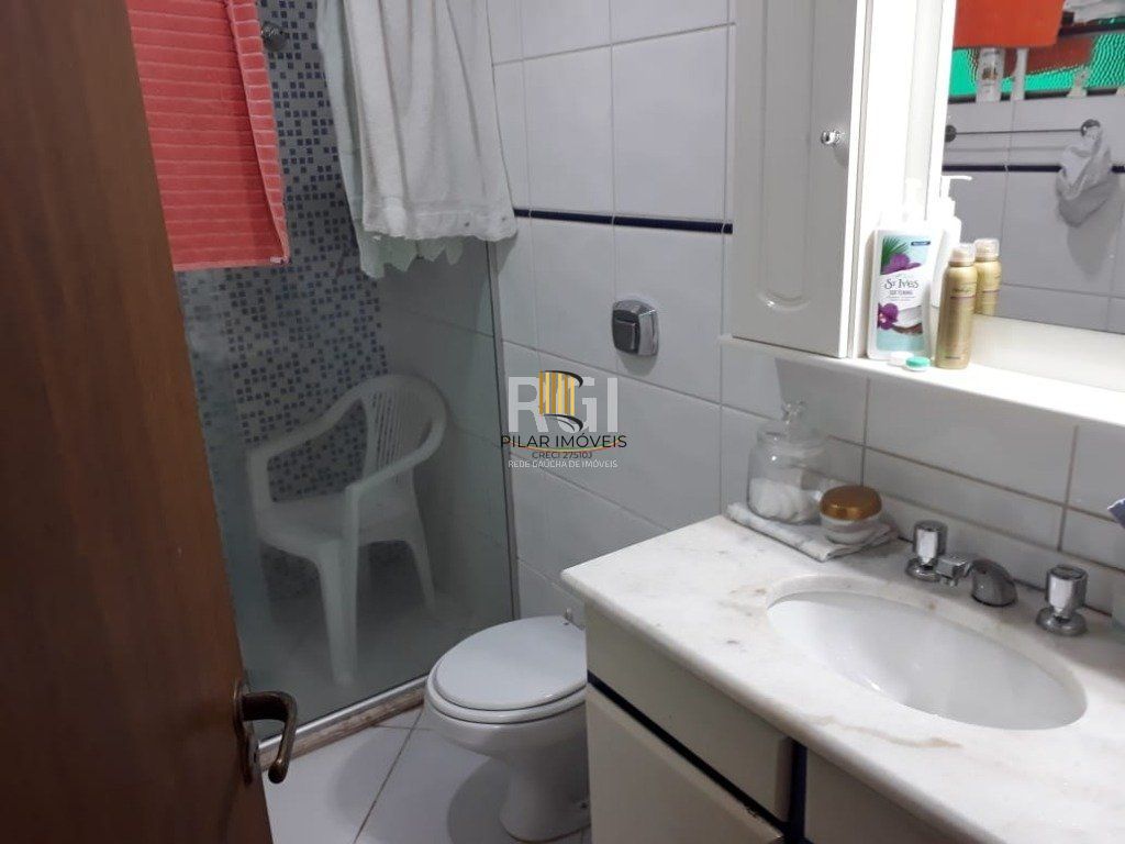 Casa para Venda - 120m², 3 dormitórios, sendo 1 suites, 3 vagas - Nonoai