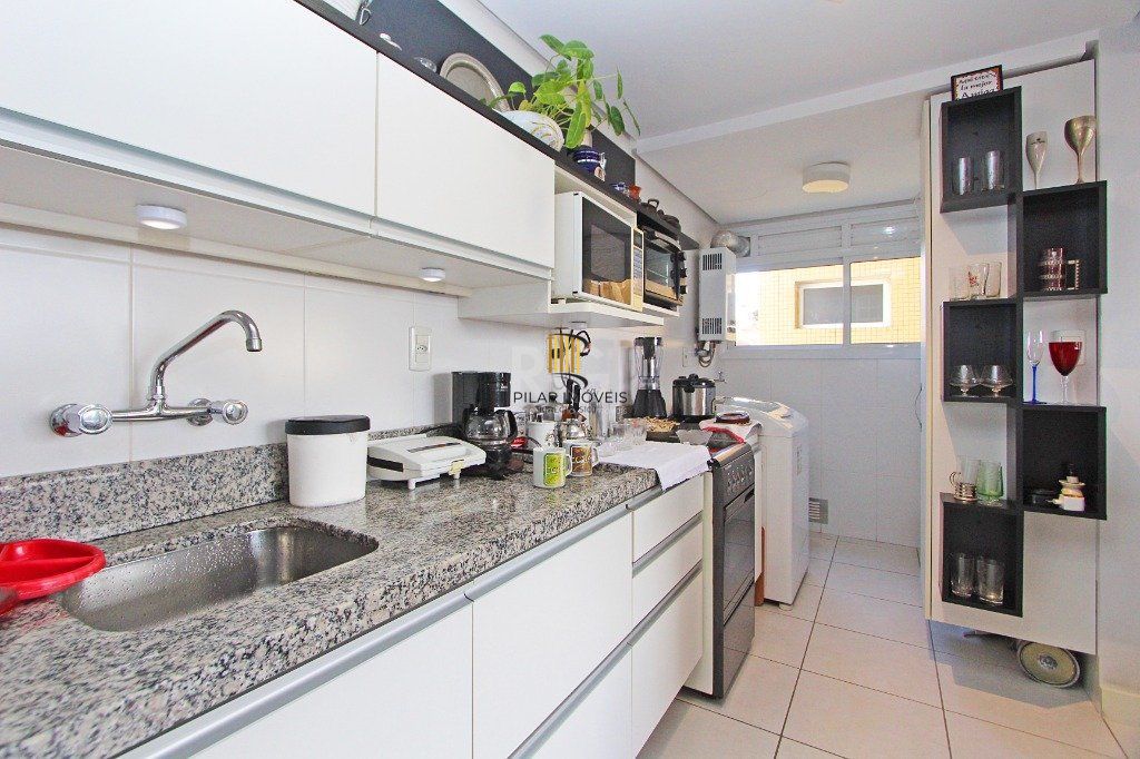 Apartamento para Venda - 83.75m², 2 dormitórios, sendo 1 suites, 1 vaga - Santo Antonio